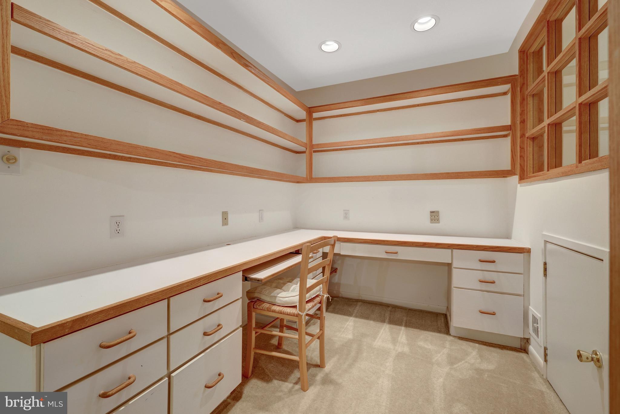 1591 Inlet Court Reston, VA 20190 - Photo 49 of 67 Built-ins & shelving provide a great home office.