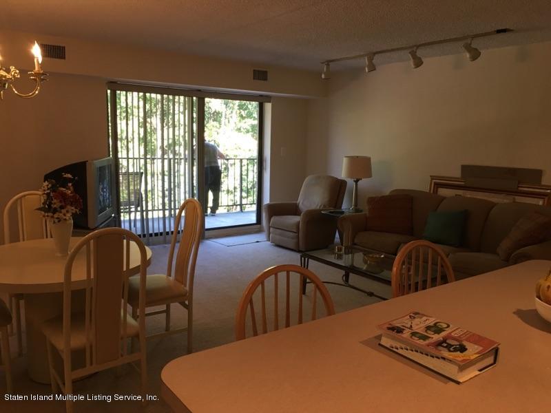 3465 Amboy Road, Unit 3A Staten Island, NY 10306 - Photo 4 of 10 IMG_1204