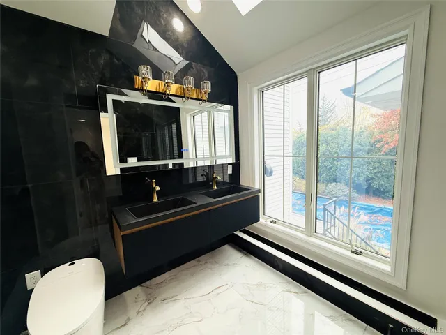 $2,280,000 | 65 Mellow Lane, Jericho, NY 11753