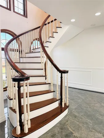 $1,939,000 | 65 Mellow Lane, Jericho, NY 11753