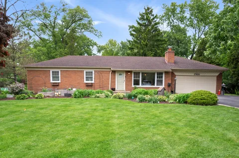 $575,000 | 17W214 Hillside Lane, Willowbrook, IL 60527