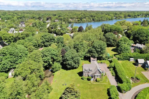 $1,800,000 | 66 Fresh River Lane, Falmouth, MA 02540