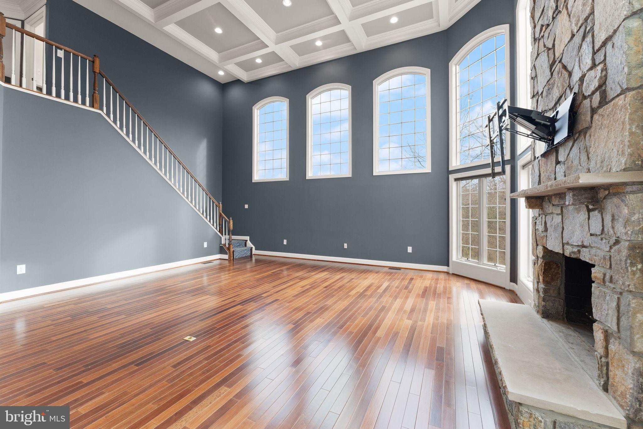 25729 Summerbank Court Chantilly, VA 20152 - Photo 11 of 60