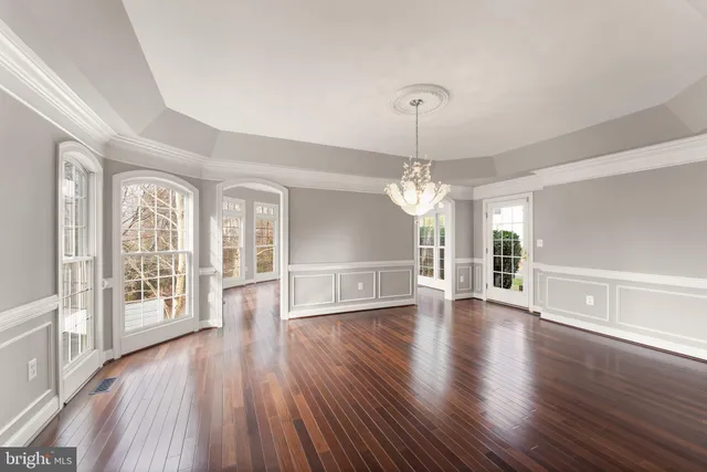 $1,650,000 | 25729 Summerbank Court, Chantilly, VA 20152