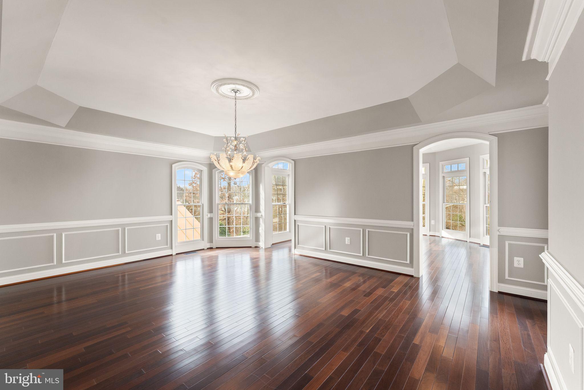 25729 Summerbank Court Chantilly, VA 20152 - Photo 18 of 60