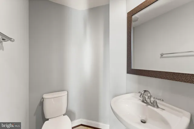 $1,650,000 | 25729 Summerbank Court, Chantilly, VA 20152