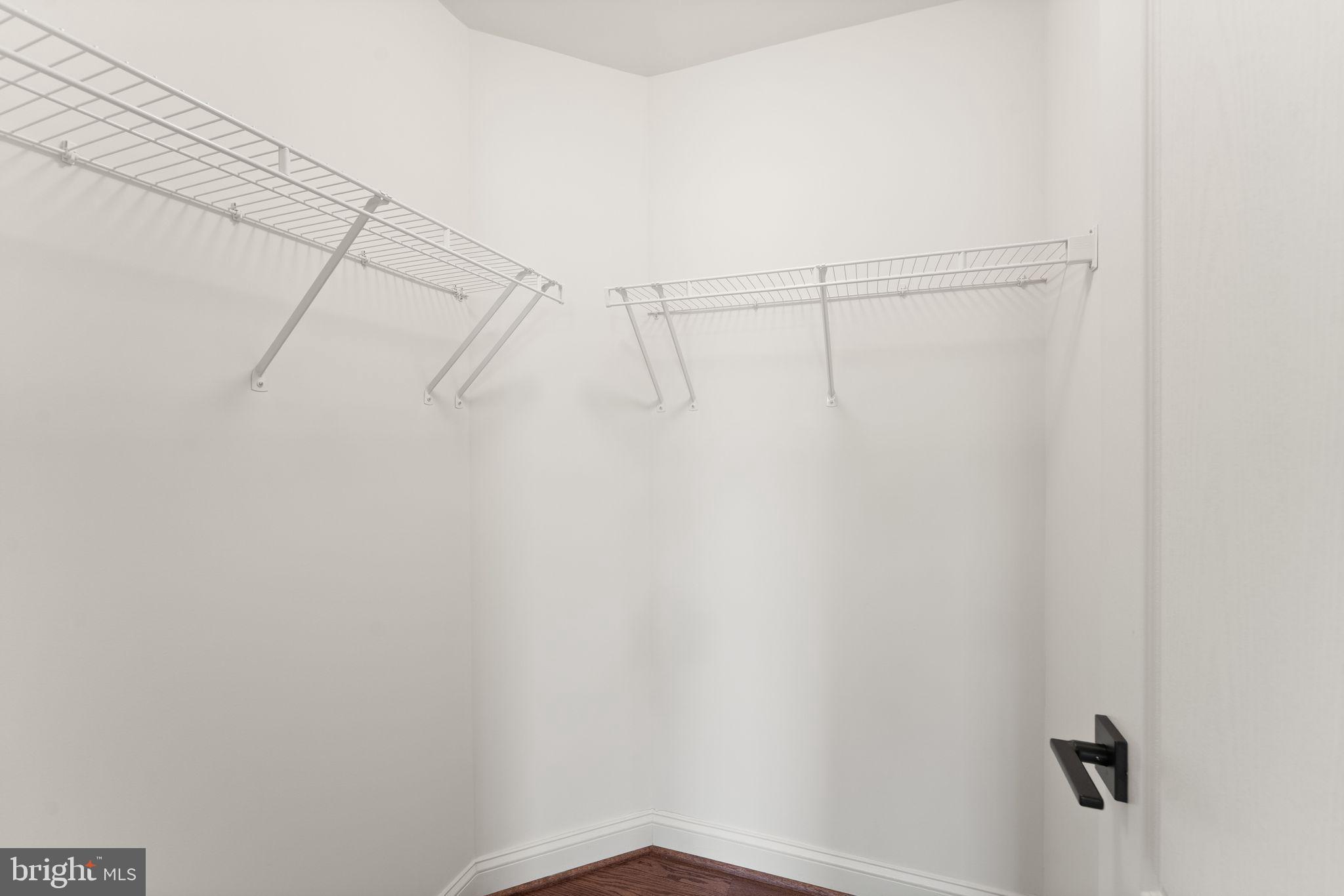 25729 Summerbank Court Chantilly, VA 20152 - Photo 31 of 60