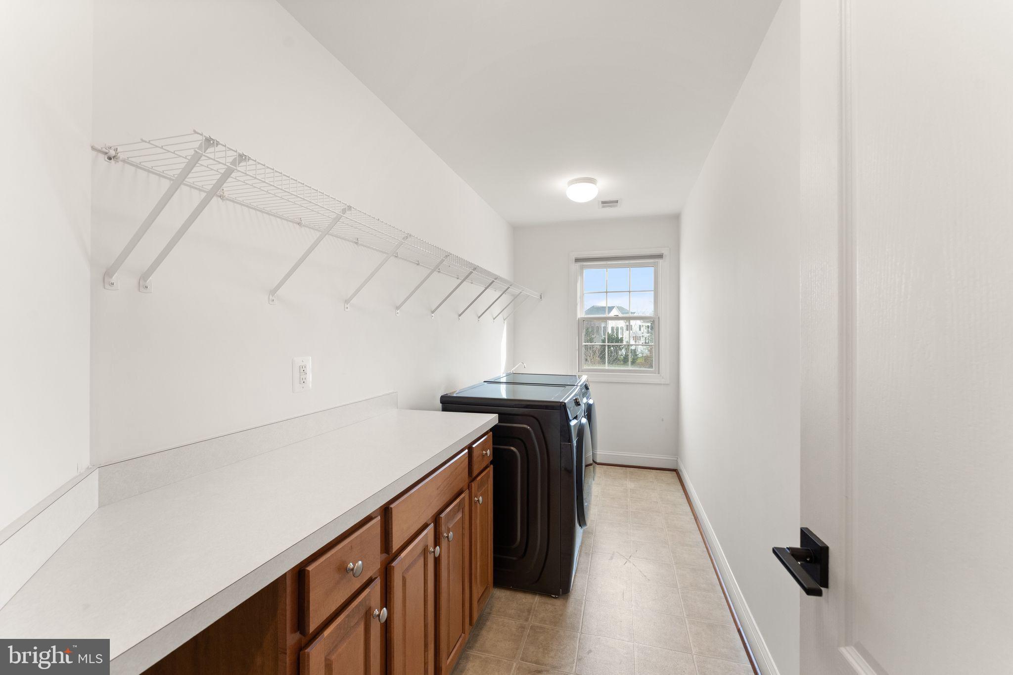 25729 Summerbank Court Chantilly, VA 20152 - Photo 40 of 60