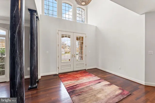 $1,650,000 | 25729 Summerbank Court, Chantilly, VA 20152