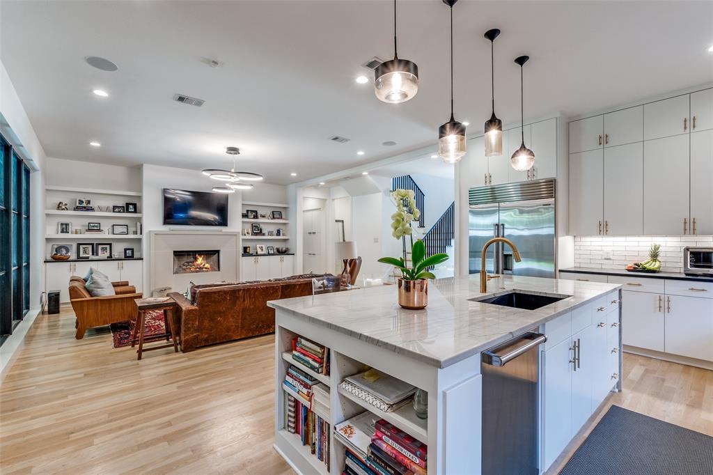 7229 Haverford Road Dallas, TX 75214 - Photo 8 of 31 Open Concept Kitchen & Living Room