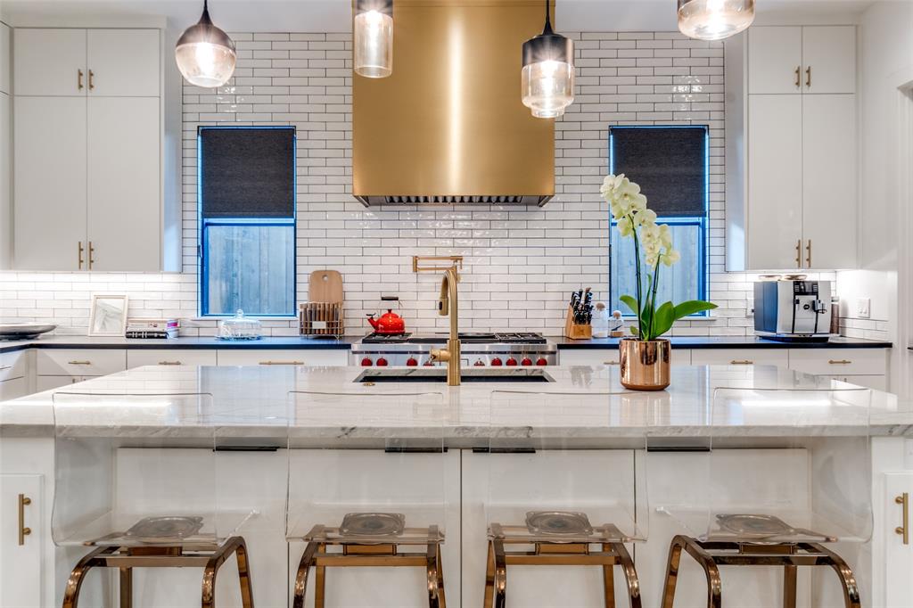 7229 Haverford Road Dallas, TX 75214 - Photo 10 of 31 Kitchen