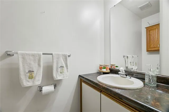 $285,000 | 217 Sycamore Ridge Drive, Springdale, PA 15144