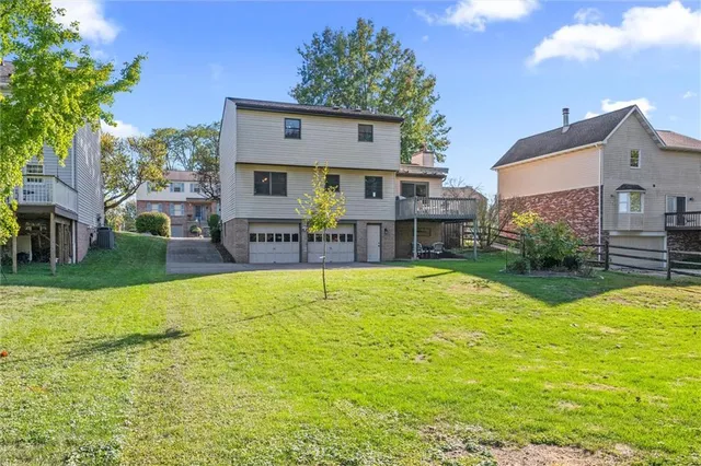 $285,000 | 217 Sycamore Ridge Drive, Springdale, PA 15144