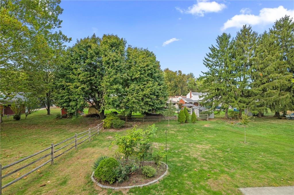 217 Sycamore Ridge Drive Springdale, PA 15144 - Photo 31 of 39 Nice yard