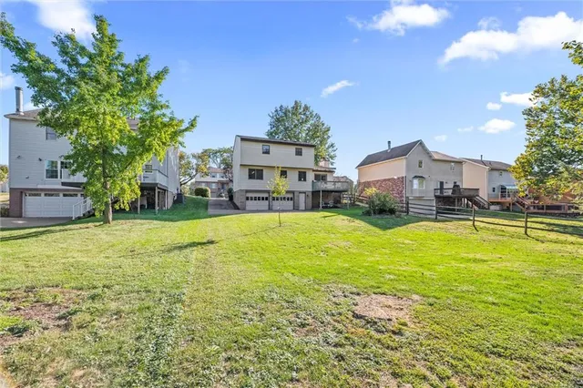 $285,000 | 217 Sycamore Ridge Drive, Springdale, PA 15144