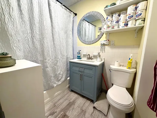 $2,500 | 117 Draper Street, Unit 1, Boston, MA 02122