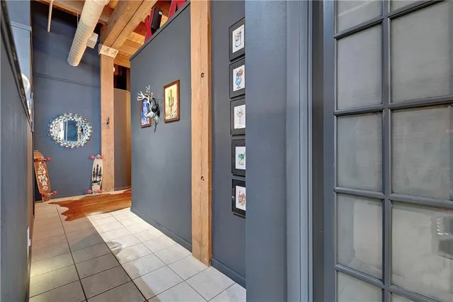 $329,000 | 306 West 7th Street, Unit 204, Kansas City, MO 64105