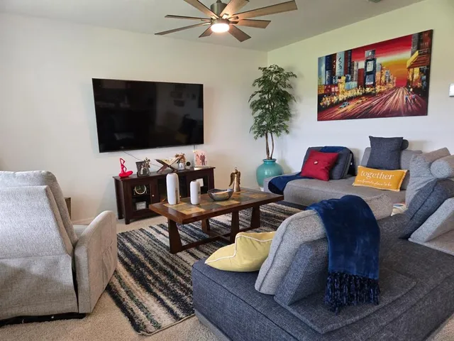 $359,000 | 3337 Perennial Lane, Kissimmee, FL 34746