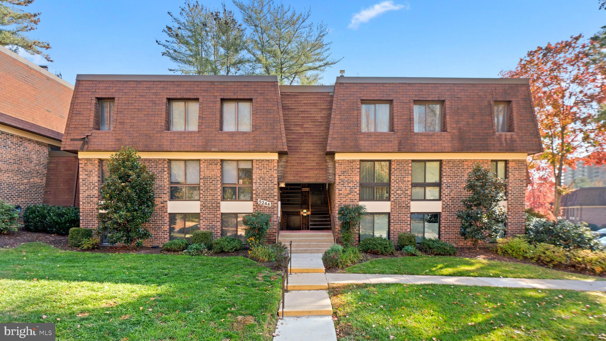 5244 West Running Brook Road, Unit 101 Columbia, MD 21044 - Photo 1 of 30