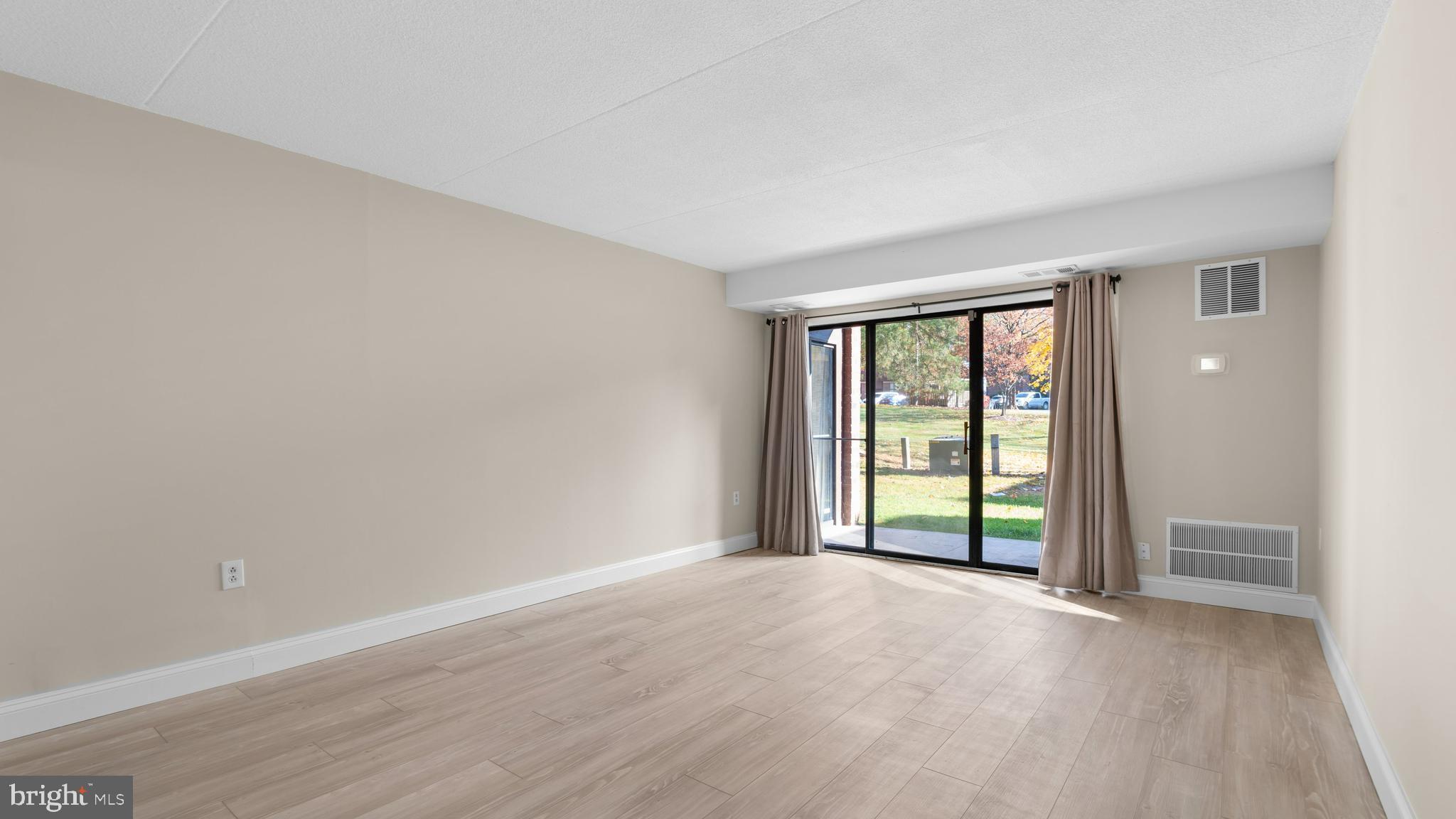 5244 West Running Brook Road, Unit 101 Columbia, MD 21044 - Photo 3 of 30