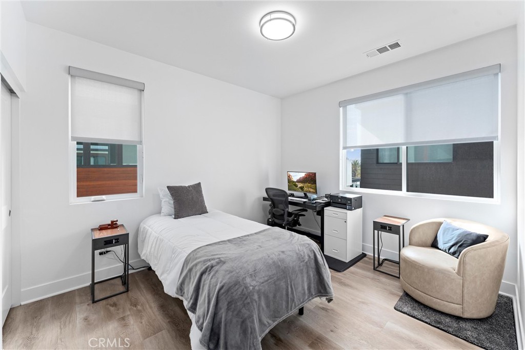 22 Transport Tustin, CA 92782 - Photo 37 of 55