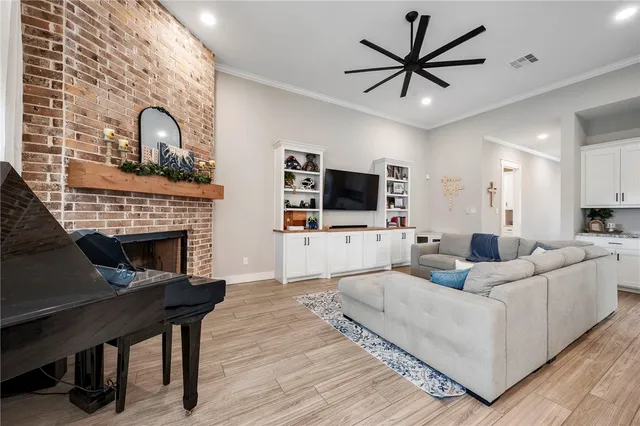 $460,000 | 3032 Teller Drive, Bryan, TX 77808