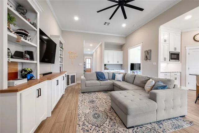 $460,000 | 3032 Teller Drive, Bryan, TX 77808