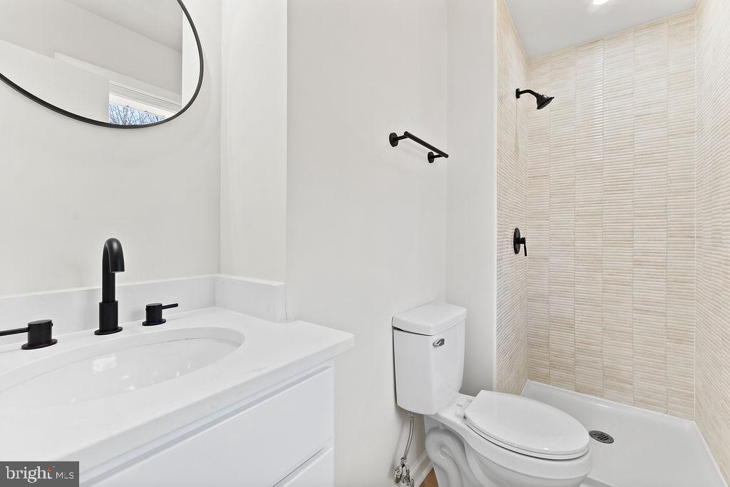 8140 Courthouse Road Spotsylvania, VA 22551 - Photo 17 of 38