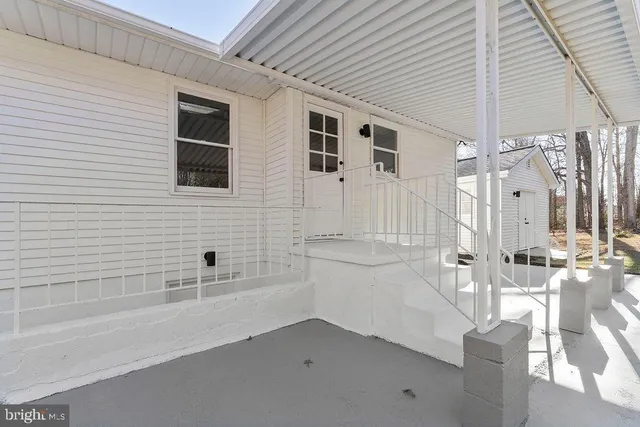 $450,000 | 8140 Courthouse Road, Spotsylvania, VA 22551