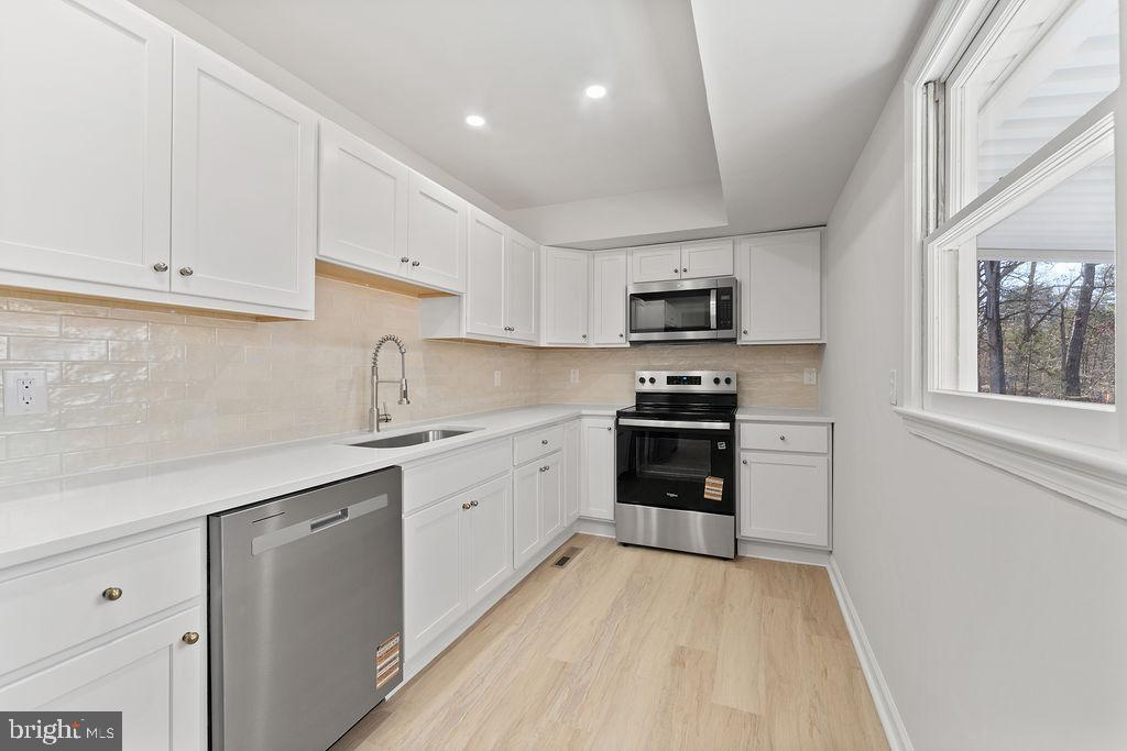 8140 Courthouse Road Spotsylvania, VA 22551 - Photo 8 of 38