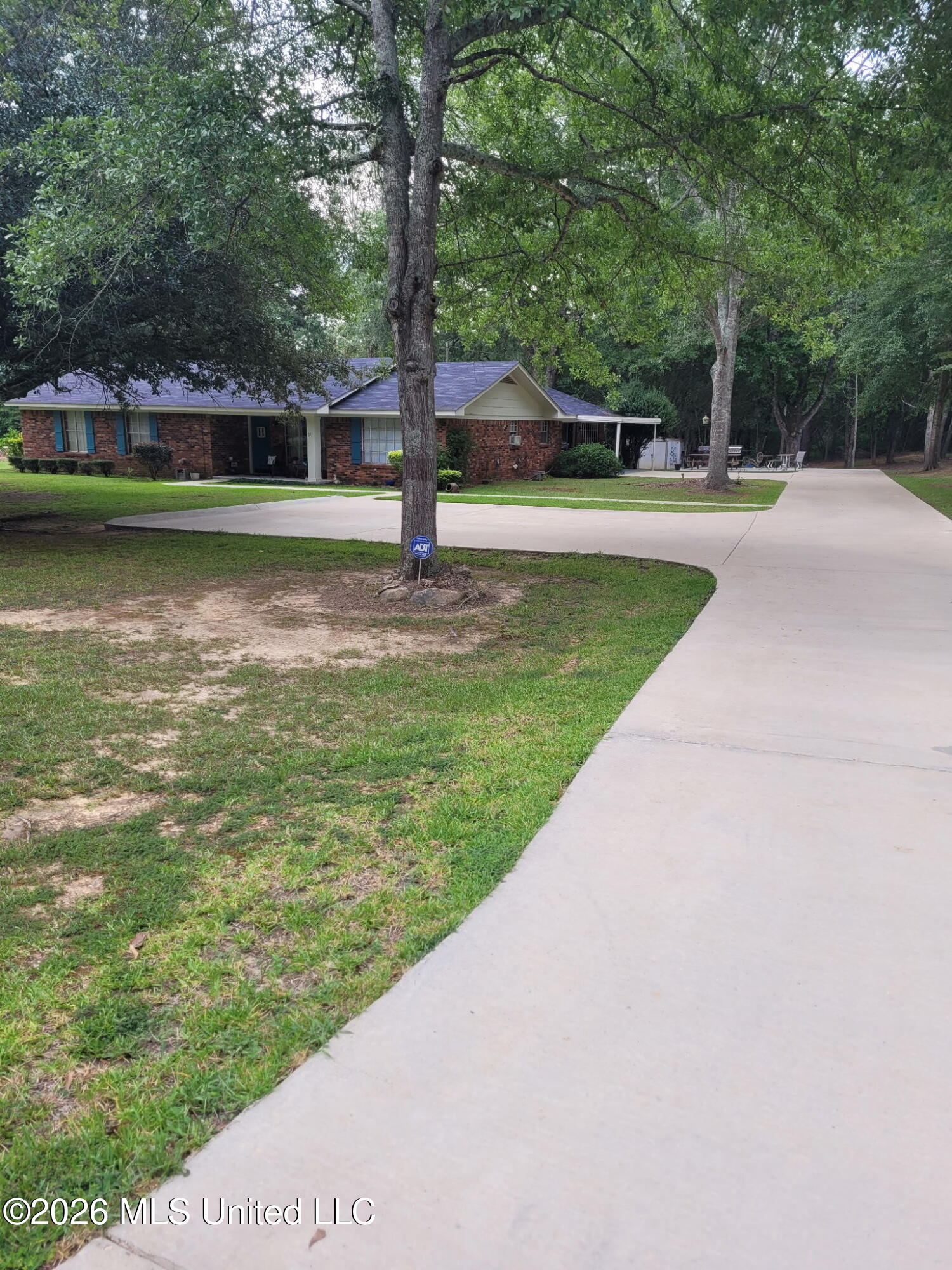 211 Highway 487 Carthage, MS 39051 - Photo 5 of 34 20240721_141156