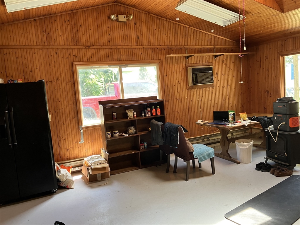 148 Point Grove Road Southwick, MA 01077 - Photo 23 of 27