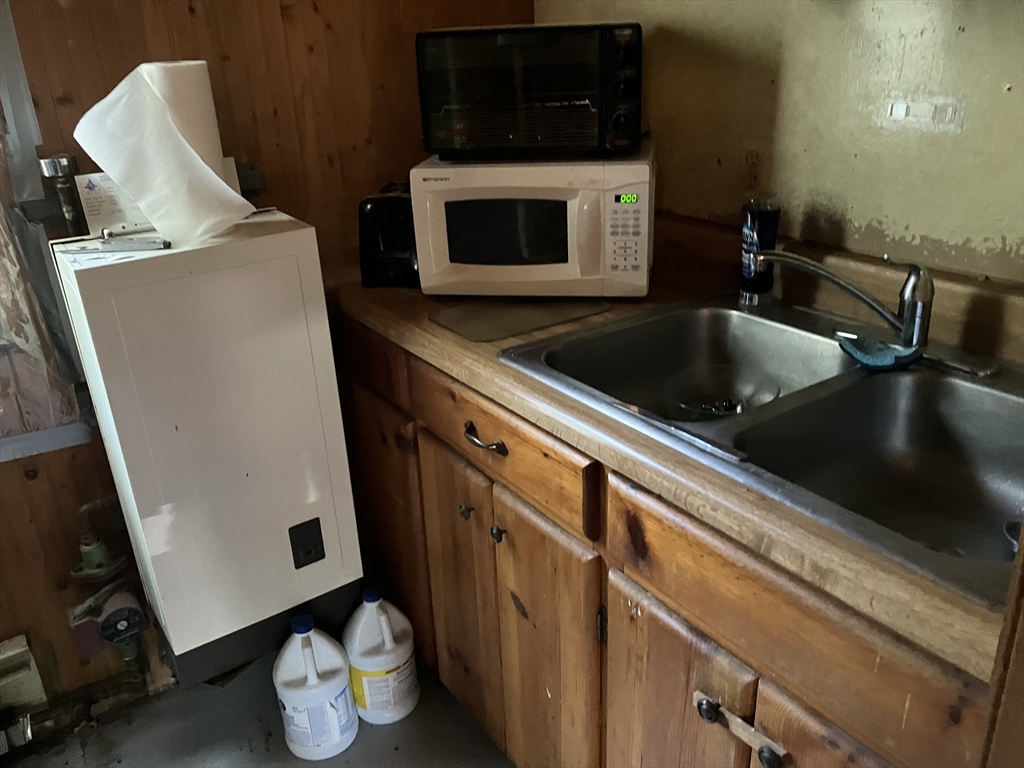 148 Point Grove Road Southwick, MA 01077 - Photo 24 of 27