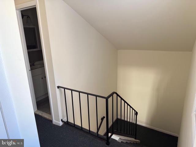 11 Robertson Road East Windsor, NJ 08520 - Photo 7 of 22 Stair Case
