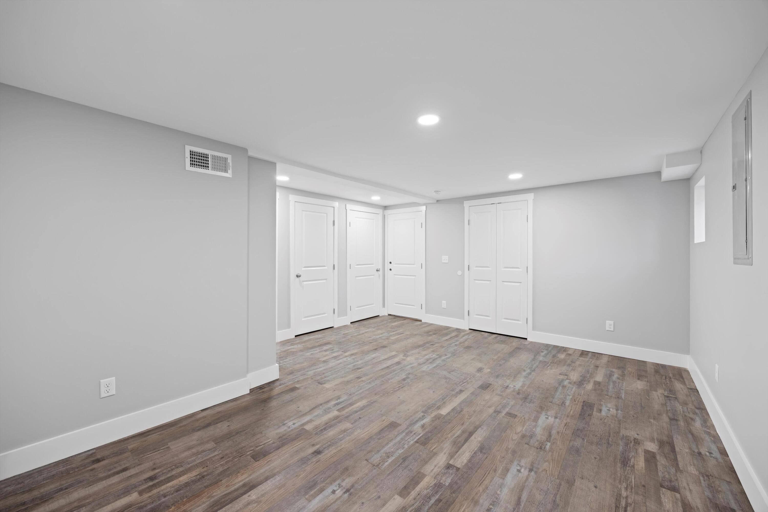 7005 Sterling Road Hixson, TN 37343 - Photo 2 of 37 06-090A9647