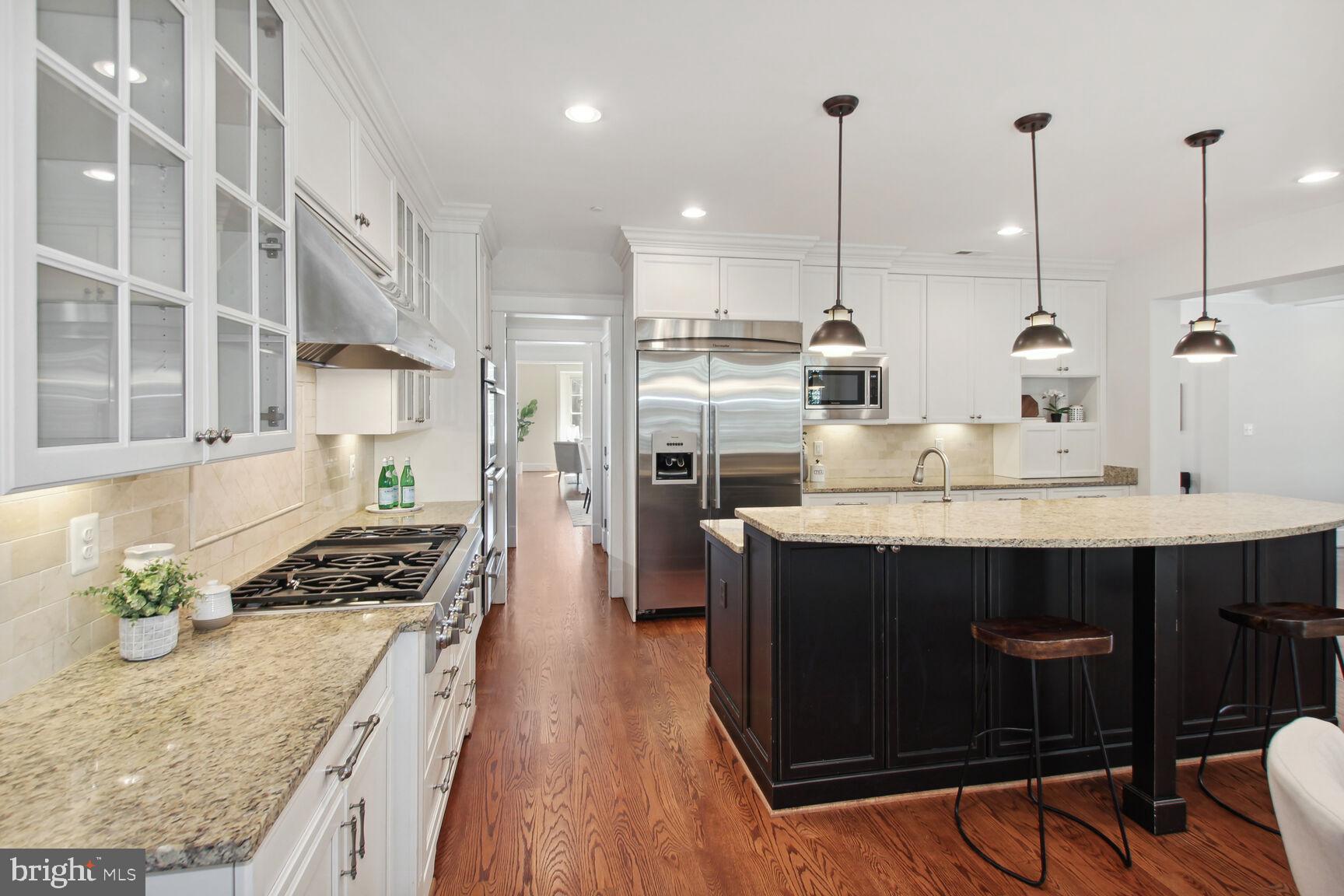 5504 Mohican Road Bethesda, MD 20816 - Photo 15 of 51