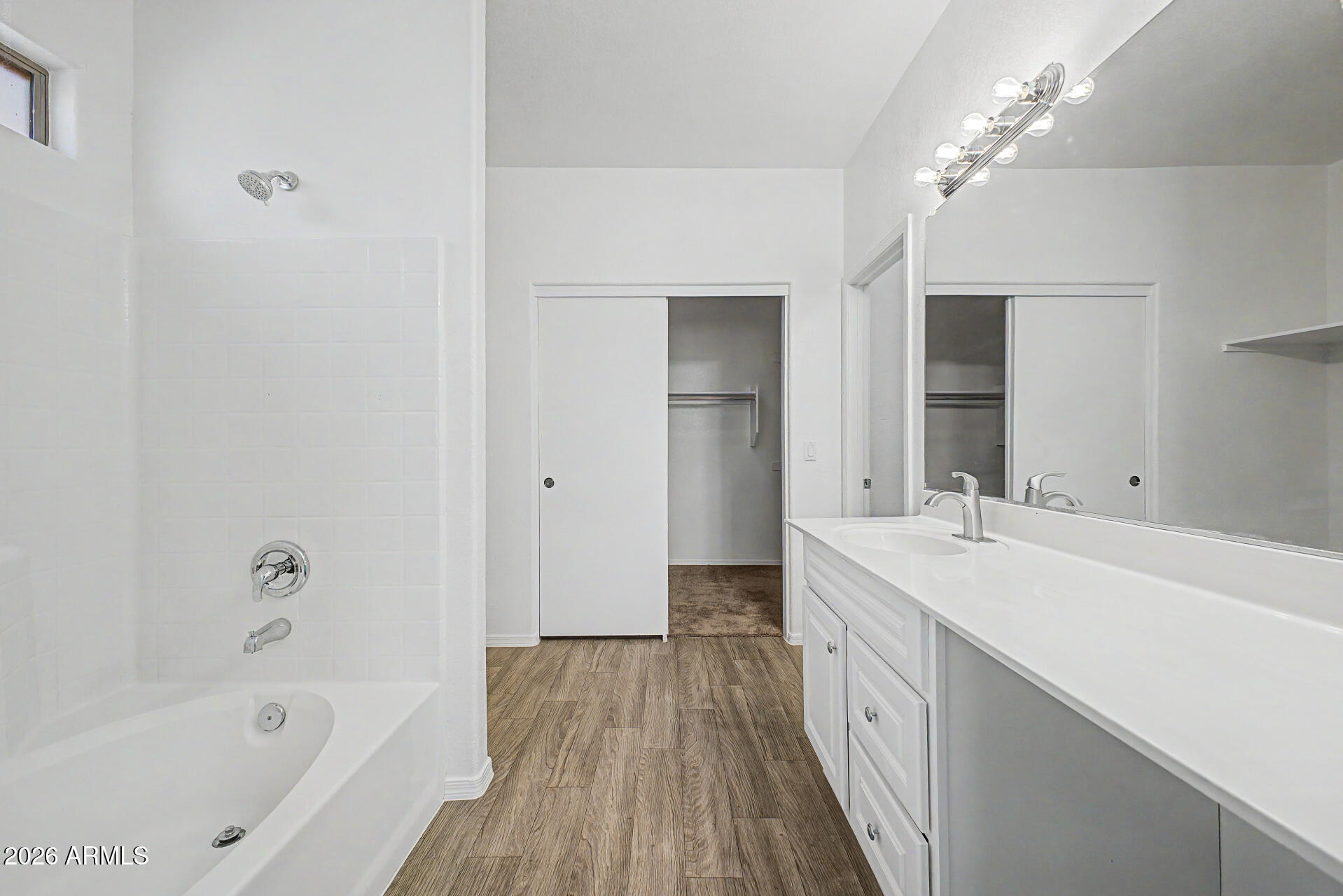 6546 West Cordes Road Phoenix, AZ 85043 - Photo 17 of 30 16 - Cordes