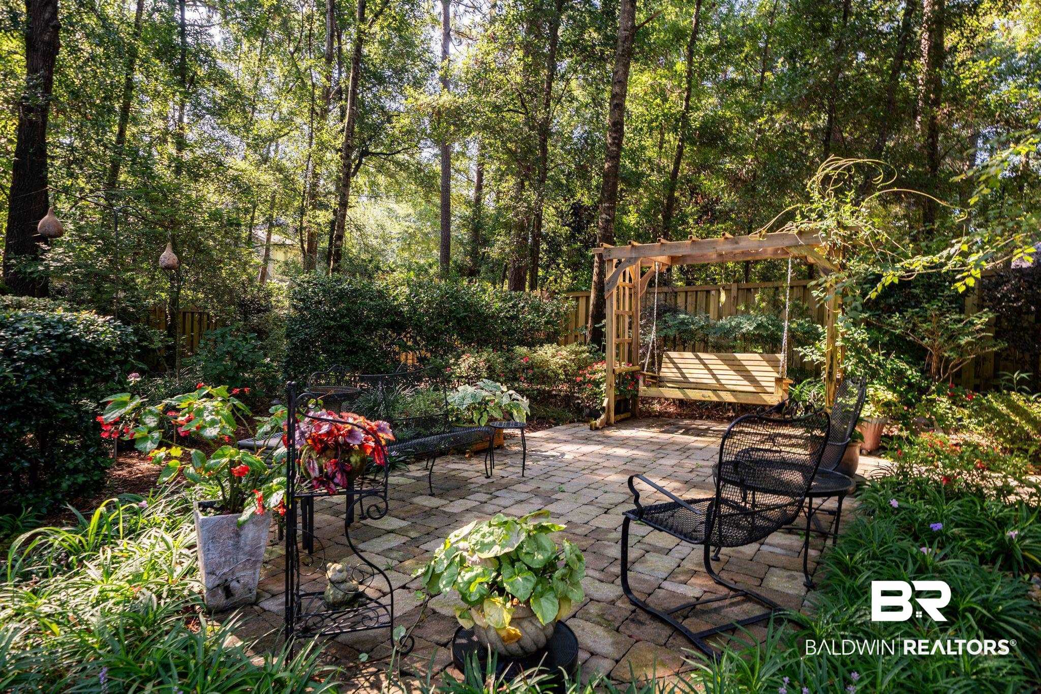 305 Poplar Place Fairhope, AL 36532 - Photo 28 of 36