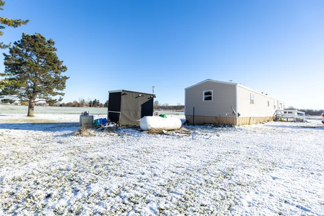 $89,900 | 8945 Fenwick Road, Carson City, MI 48811