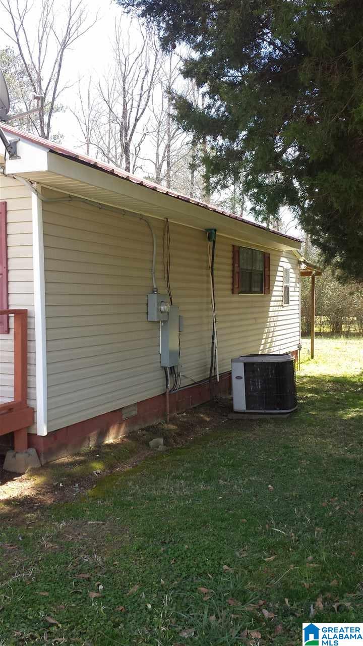 1020 Alexandria Road Weaver, AL 36277 - Photo 4 of 28