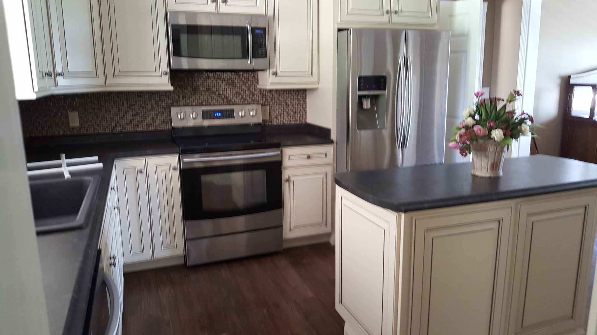 272 Walnut Grove Road Kingston, TN 37763 - Photo 4 of 29 Gallery Image 4