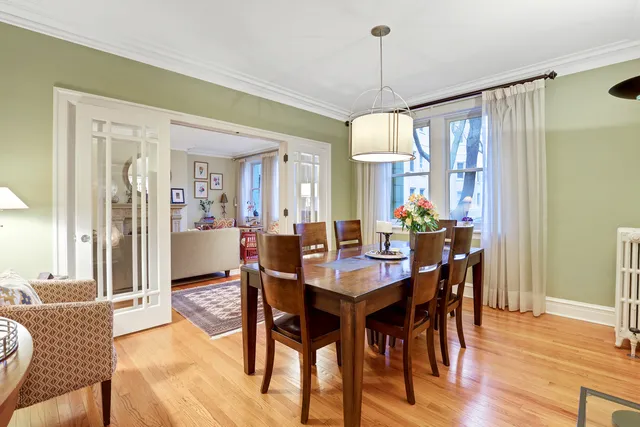 $550,000 | 431 West Aldine Avenue, Unit 10, Chicago, IL 60657