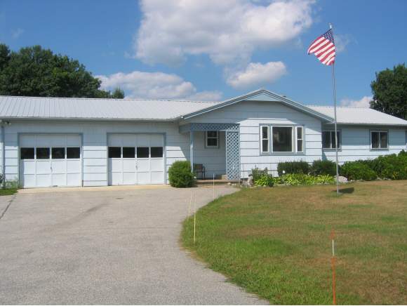 781 South Mammoth Road Manchester, NH 03103 - Photo 1 of 1