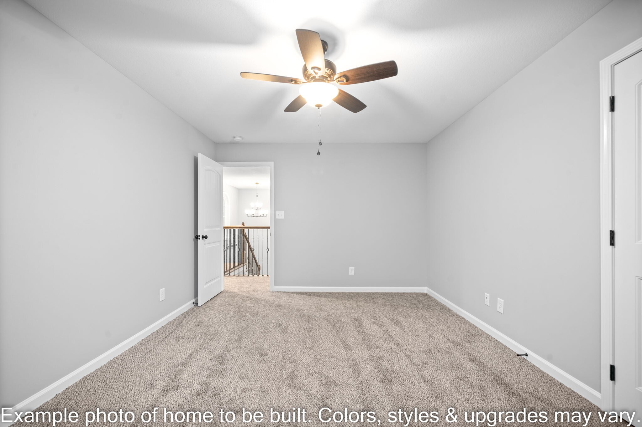 929 Inverness Lane Clarksville, TN 37043 - Photo 29 of 42 an empty room with closet and windows