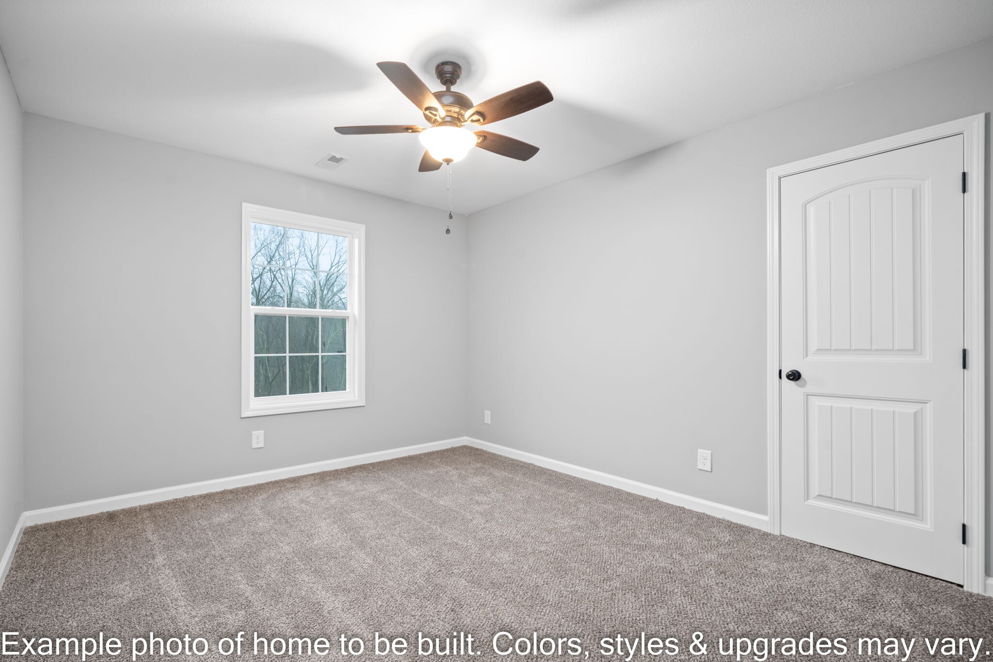 929 Inverness Lane Clarksville, TN 37043 - Photo 31 of 42 an empty room with ceiling fan and window