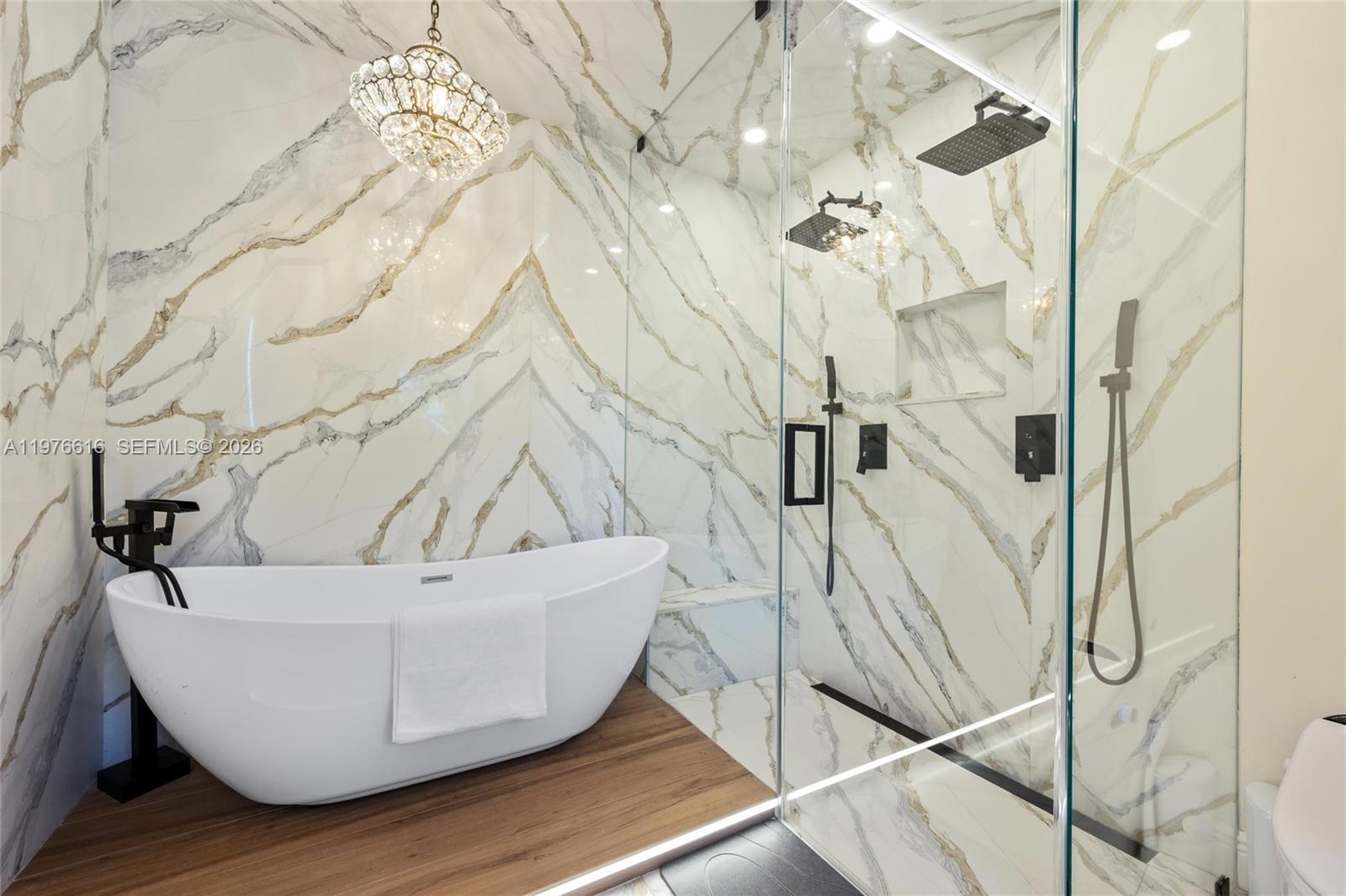 5135 Alton Road Miami Beach, FL 33140 - Photo 16 of 46