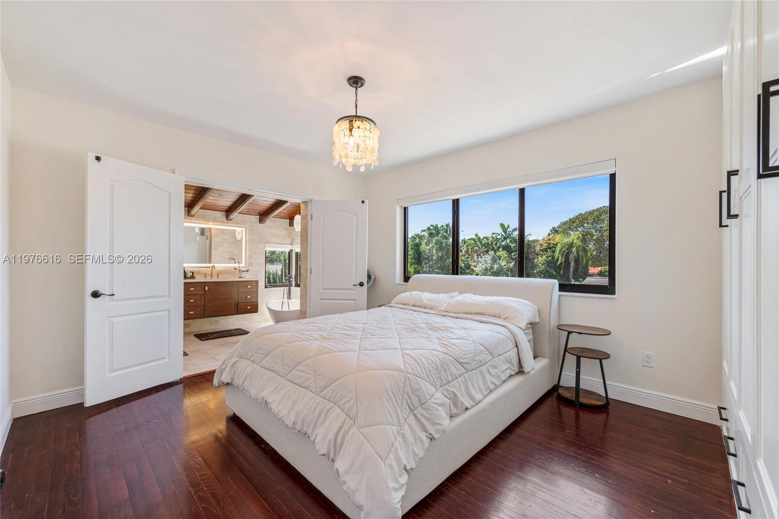 5135 Alton Road Miami Beach, FL 33140 - Photo 18 of 46