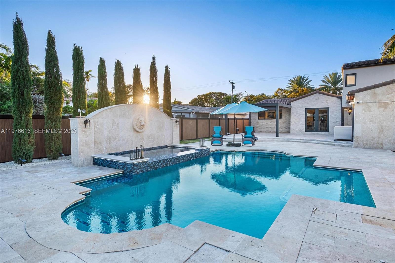 5135 Alton Road Miami Beach, FL 33140 - Photo 27 of 46