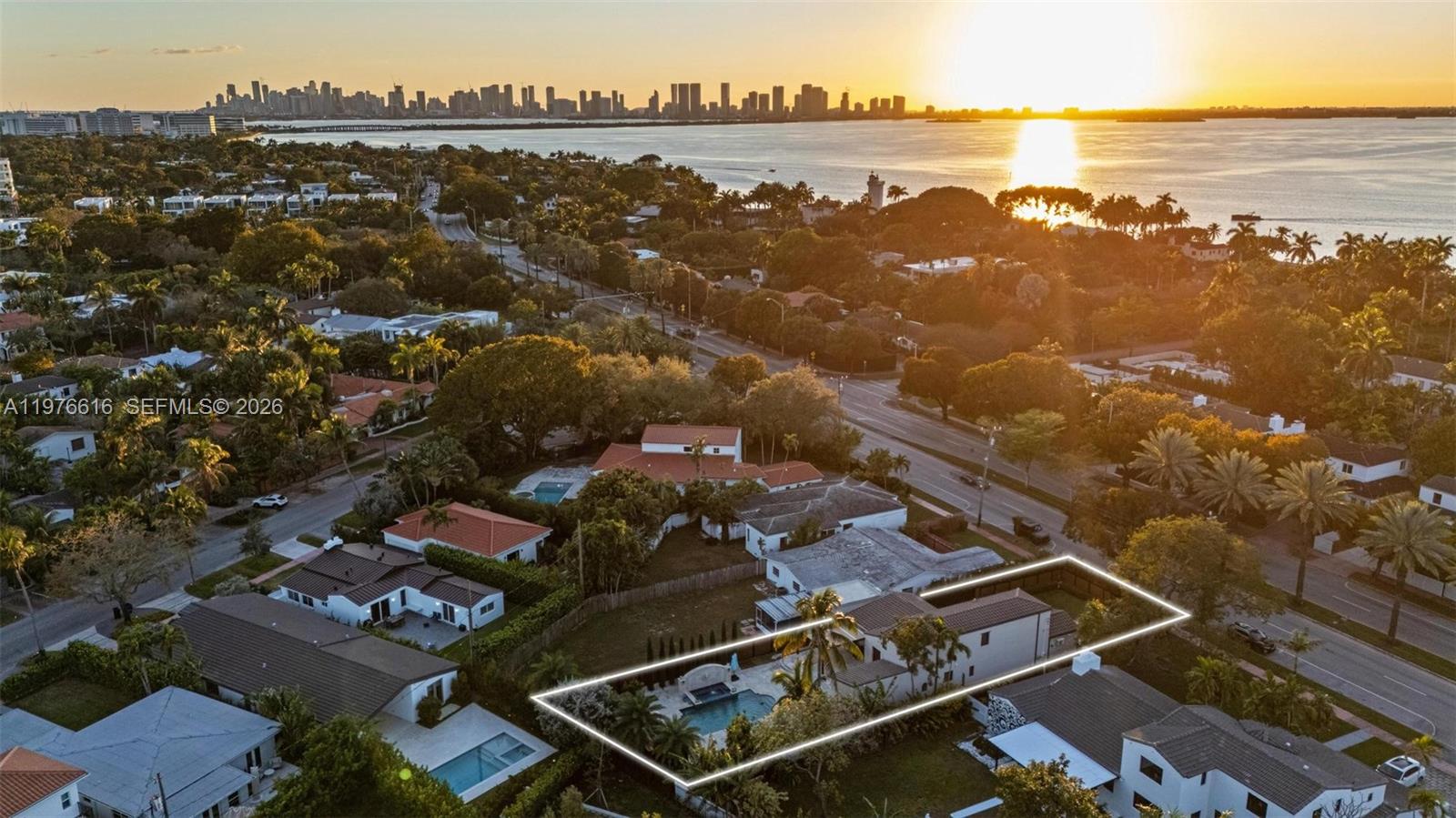 5135 Alton Road Miami Beach, FL 33140 - Photo 45 of 46