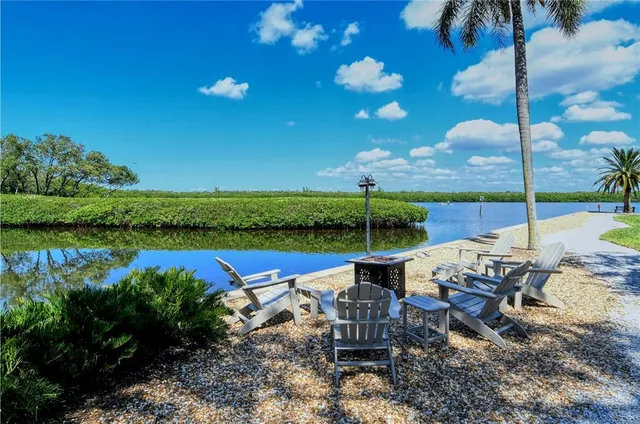 $595,000 | 4760 Gulf Of Mexico Drive, Longboat Key, FL 34228